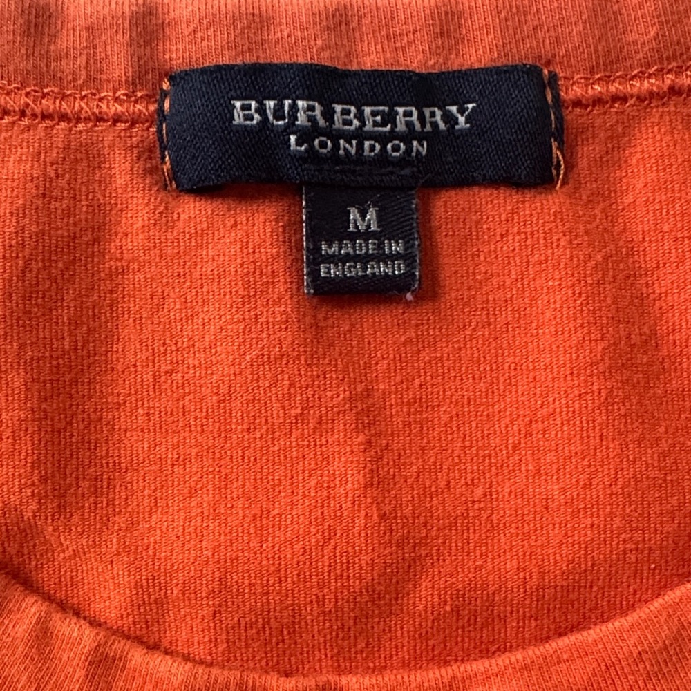 Burberry T-Shirt - Picture 2 of 4